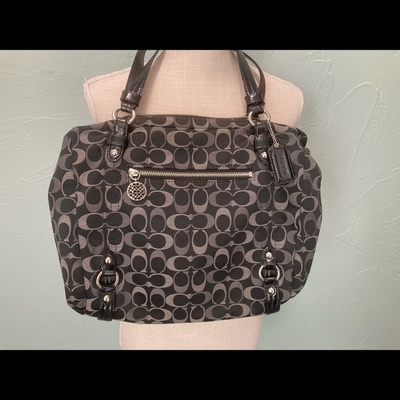 Coach Black Bag - Picture 6 of 9